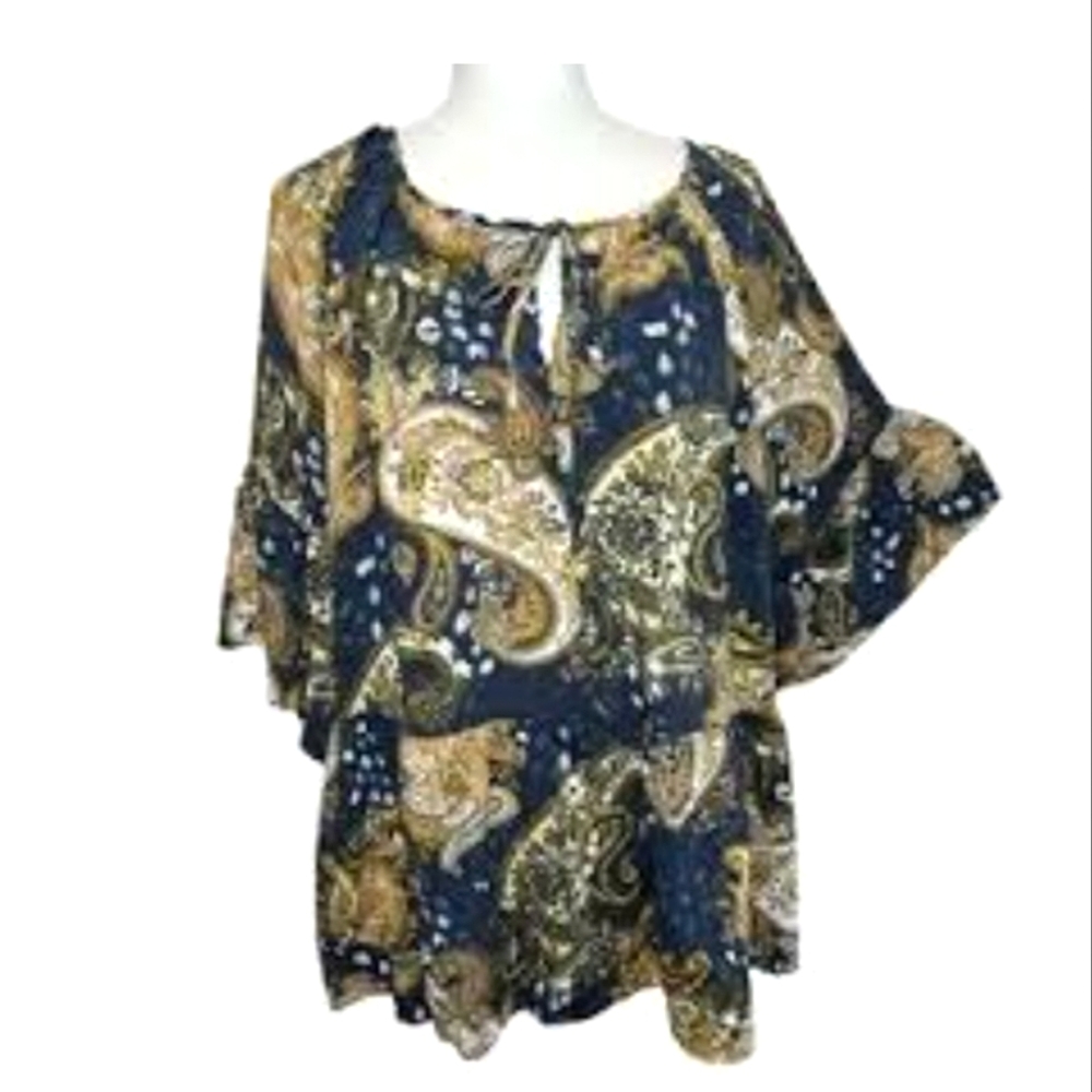 Plus size Avenue flowy top
